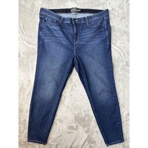 Women’s Torrid Denim Jeans Sky high Skinny Premium Stretch Size 20 Short